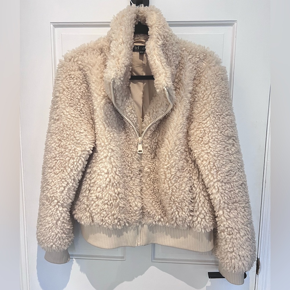 Zara Cream Sherpa Fleece Coat, Medium